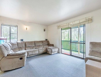 11 Lawrence Court, Regency Downs, QLD 4341, 3房, 1浴, 独立屋