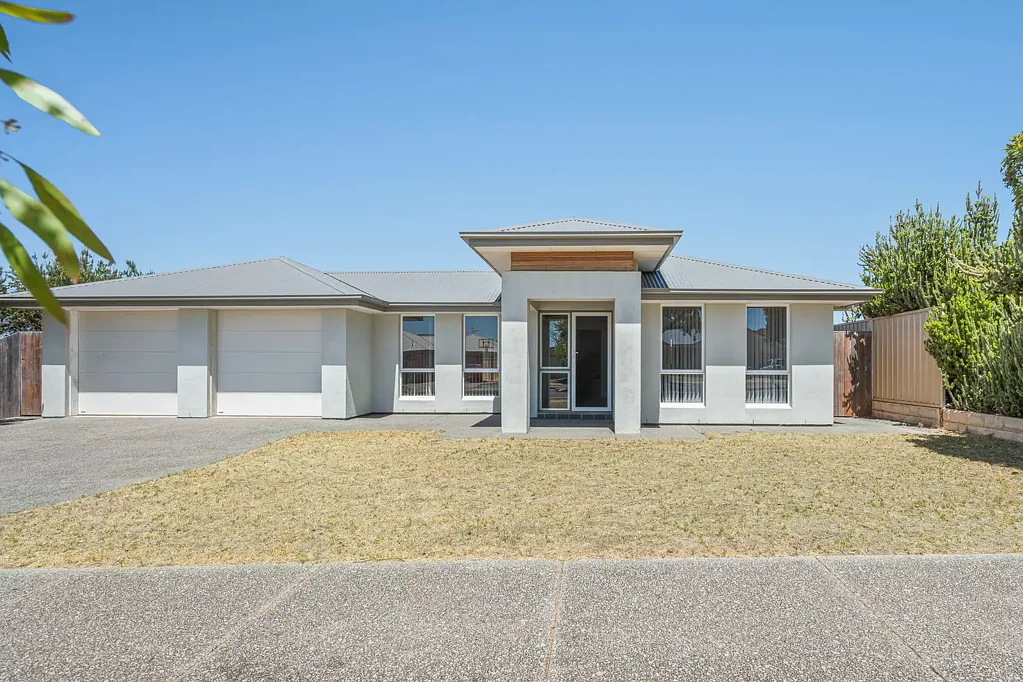 61 Nicholl Avenue, Aldinga Beach, SA 5173