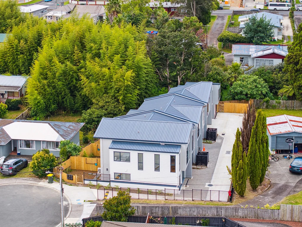 Henderson 3房  Last 3-bedroom with Garage Left!
