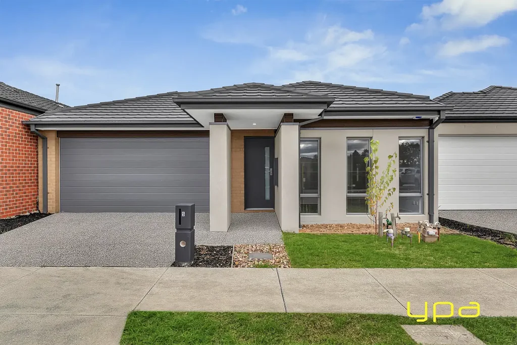 Perfectly Positioned Family Home Near Parks & Schools