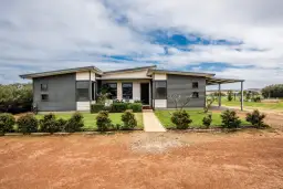 42 Wittenoom Circle, White Peak