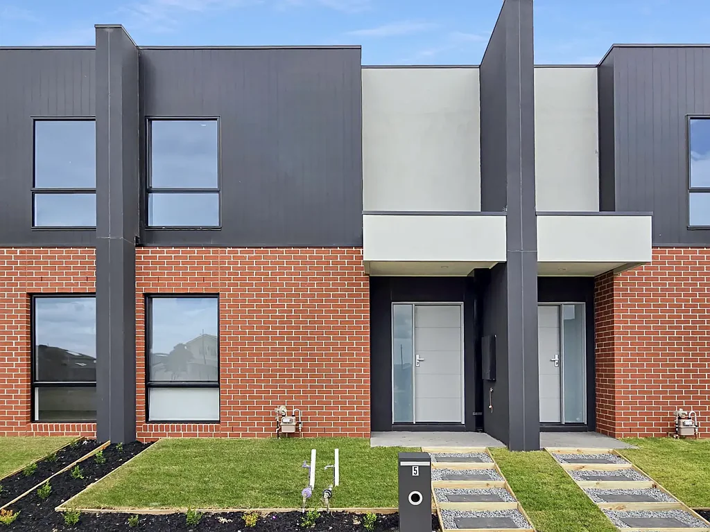 Low-Maintenance Living!