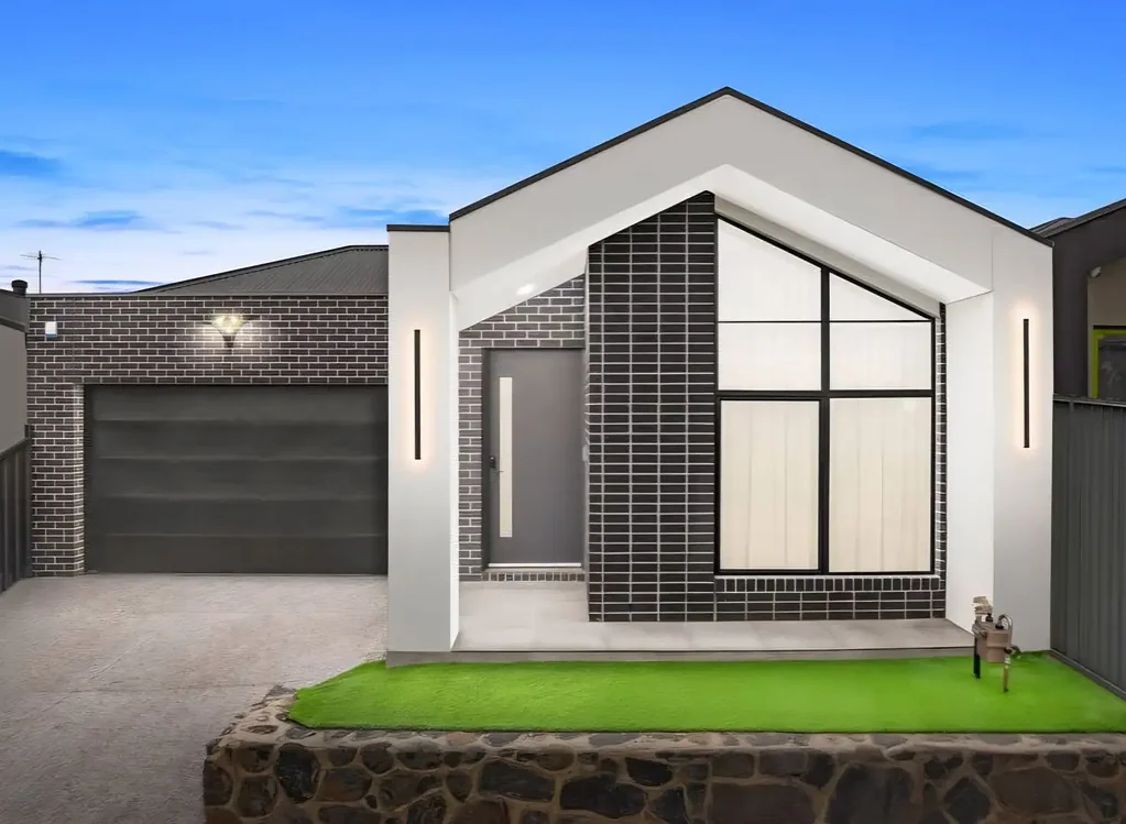 Craigieburn 4Habitaciones Modern Luxury with Designer Gold Finishes