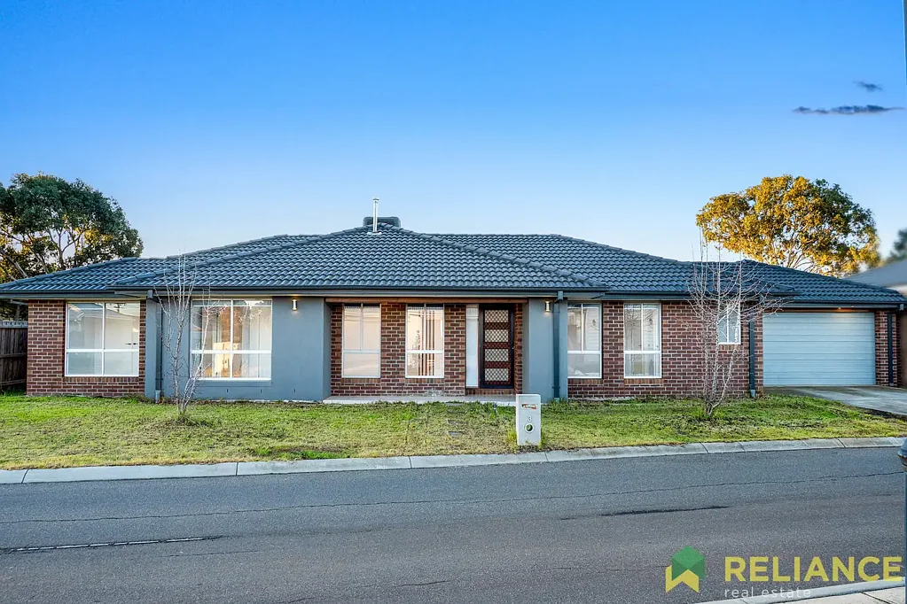 3 Ayesha Avenue, Melton South, VIC 3338