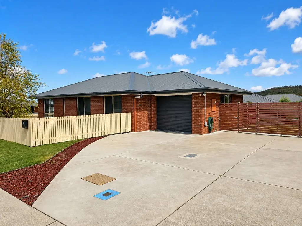 Modern Living in a Convenient Location