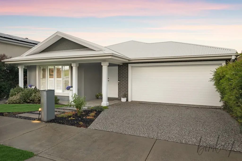 9 Institute Drive, Donnybrook, VIC 3064
