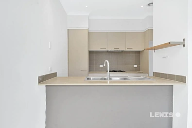 21 BACCHUS DR, EPPING VIC 3076, 3 phòng ngủ, 2 phòng tắm, Townhouse