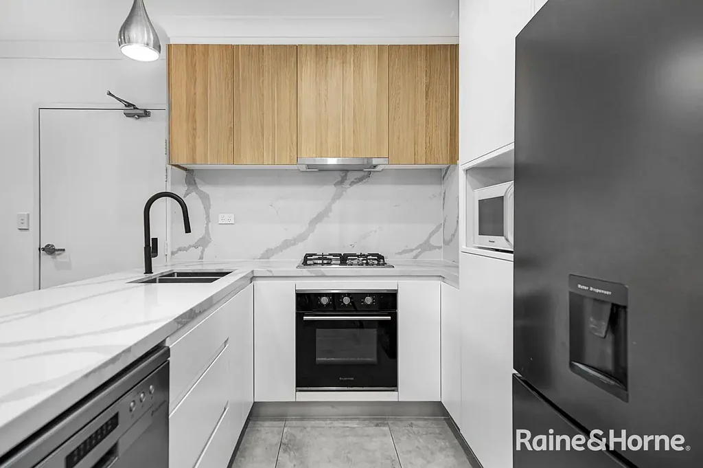 313/10 Fielder Street, West Gosford, NSW 2250