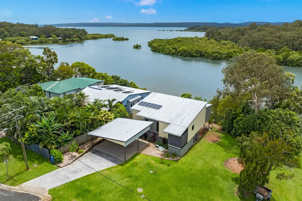 Macleay Island 3ਬੈੱਡਰੂਮ Waterfront Lifestyle
