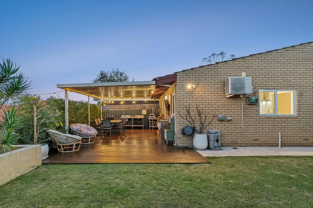 Palmyra 2ਬੈੱਡਰੂਮ UNDER OFFER!