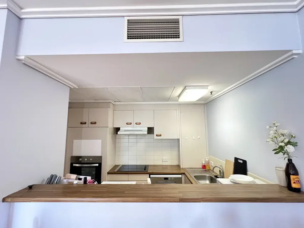 1 BEDROOM | 1 BATHROOM