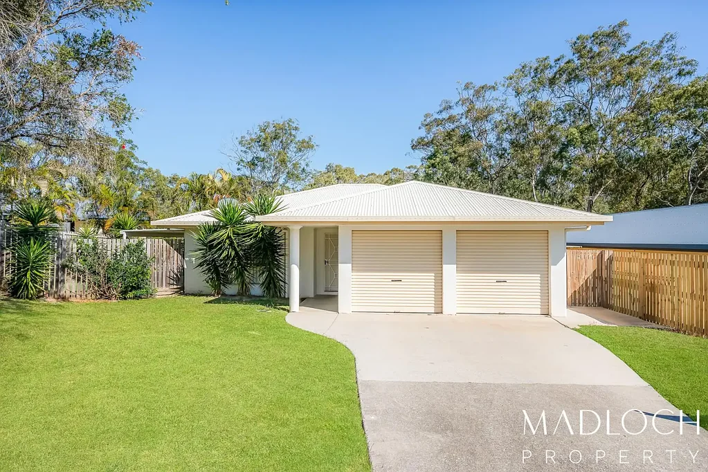 SPACIOUS LOWSET HOME IN KIN KORA!!