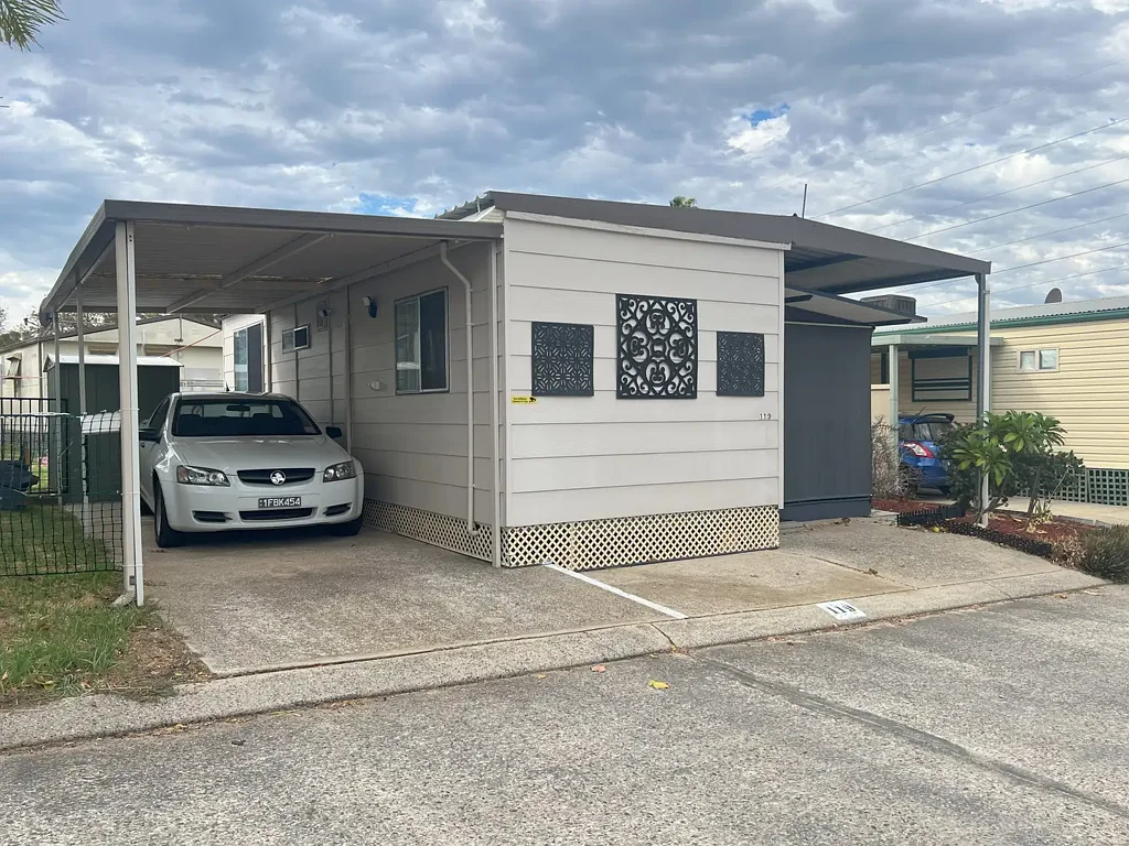 地址保密, Caversham, WA 6055