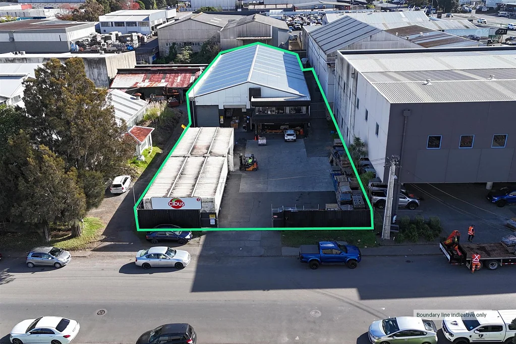 Penrose  Premium Penrose 1,035sqm Industrial + 817sqm Yard