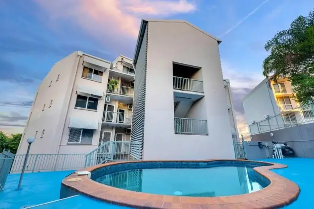 Stuart Park 2 Slaapkamer Great Investment, Tenanted $610 pw!  2 Bed Apartment with Lift Access, pool & water views