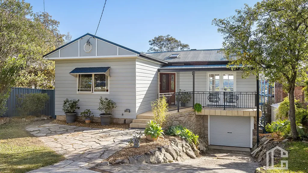 Warrimoo 3બેડરૂમ Charming Cottage with Stunning Valley Views - Open Home, Saturday the 1st of August, 12:00pm - 12:20pm.