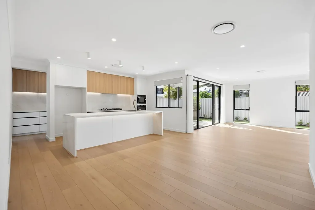 BRAND NEW SPACIOUS 4x2x2 FAMILY HOME IN YOKINE