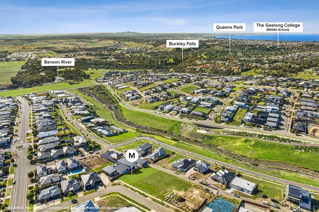 Highton  Build Your Dream with Rare Rear Lane Access