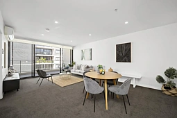 84/1 Mouat Street, Lyneham