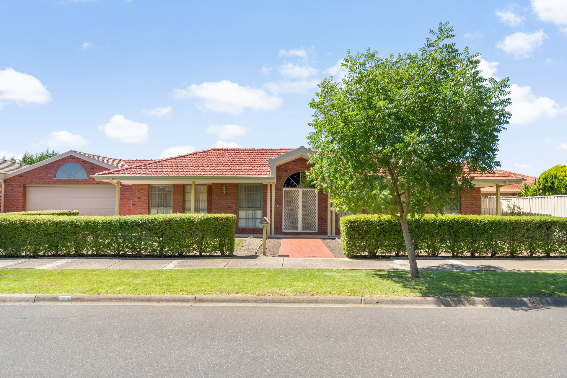 27 MARRIOT RD, KEILOR DOWNS VIC 3038, 0 chambres, 0 salles de bain, House