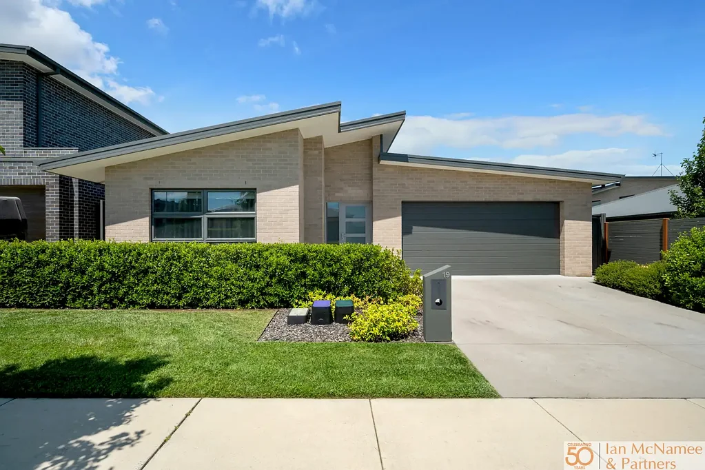 Spacious 5-Bedroom Home with Modern Family Living