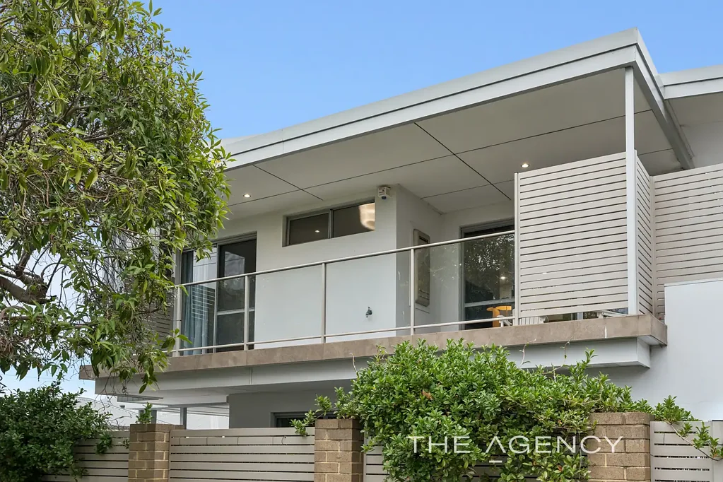 Osborne Park 2房  SECURE BOUTIQUE APARTMENT WITH PRIVATE ENTRY & OVERSIZED BALCONY!