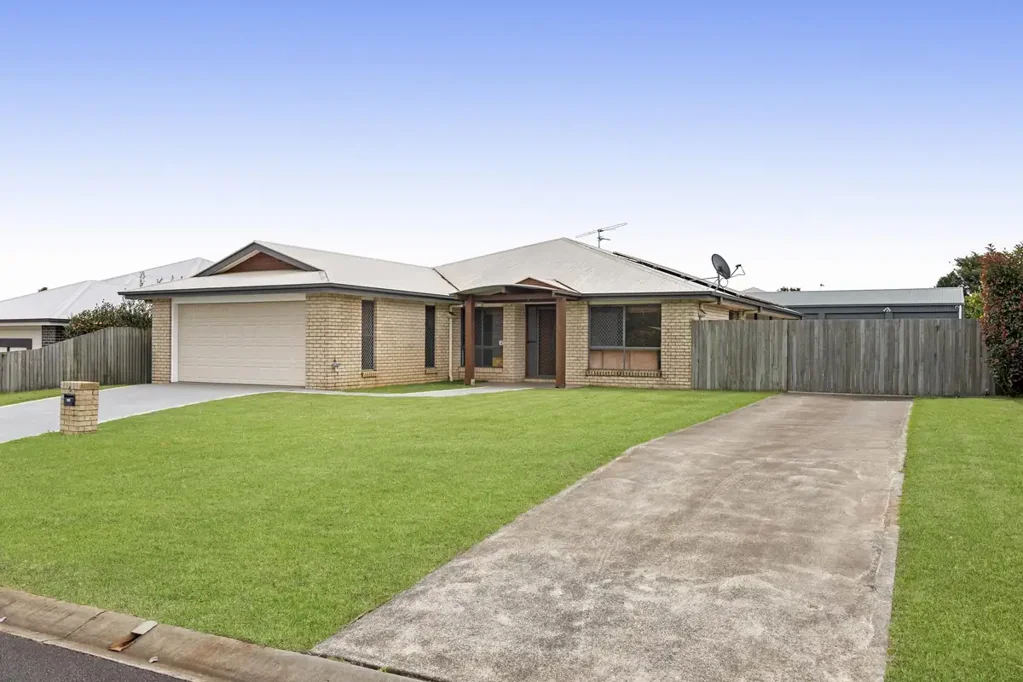 4 Susie Court, Highfields, QLD 4352