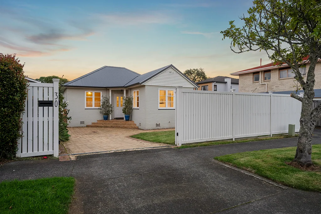 30 Newcastle Terrace, Mount Albert, Auckland City, Auckland
