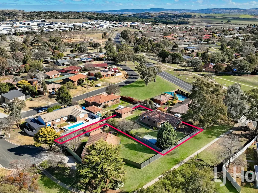 50 Kelloshiel Close, West Bathurst, NSW 2795