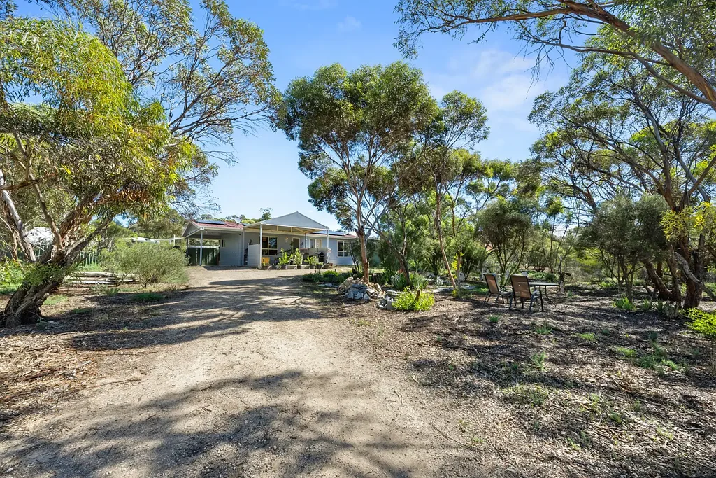 46 Murray Street, Caloote, SA 5254