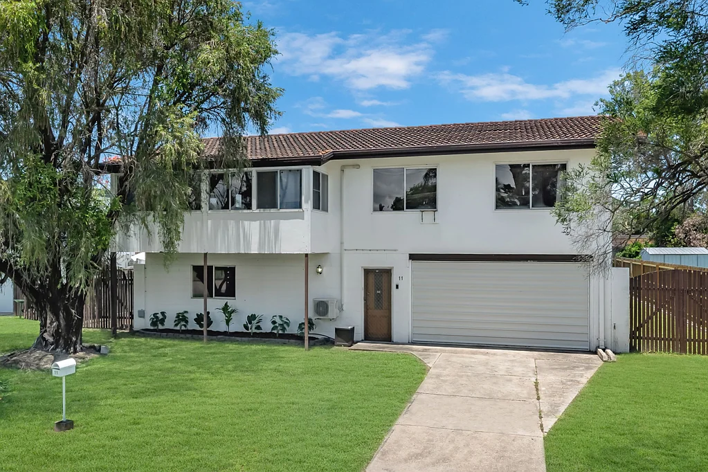 11 Tapiolas Avenue, Kirwan, QLD 4817