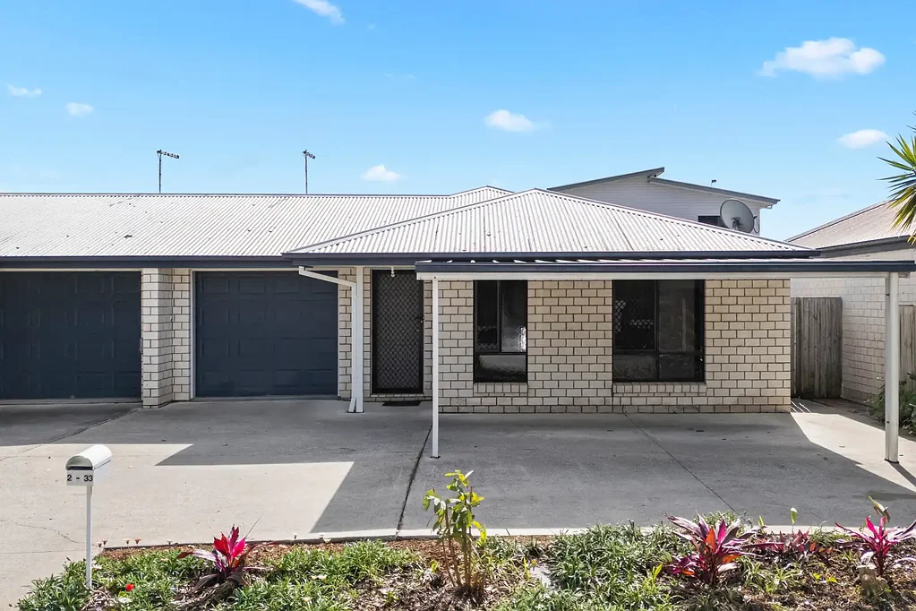 Loganlea 3ਬੈੱਡਰੂਮ Morden Dual-Living Gem