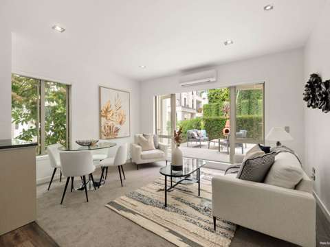 Albany 2部屋 $835,000 for a Resort-Style Lifestyle