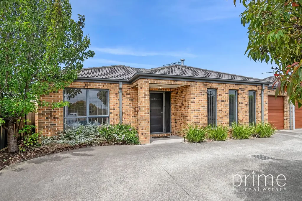 1/12 Raymond George Place, Lara, VIC 3212