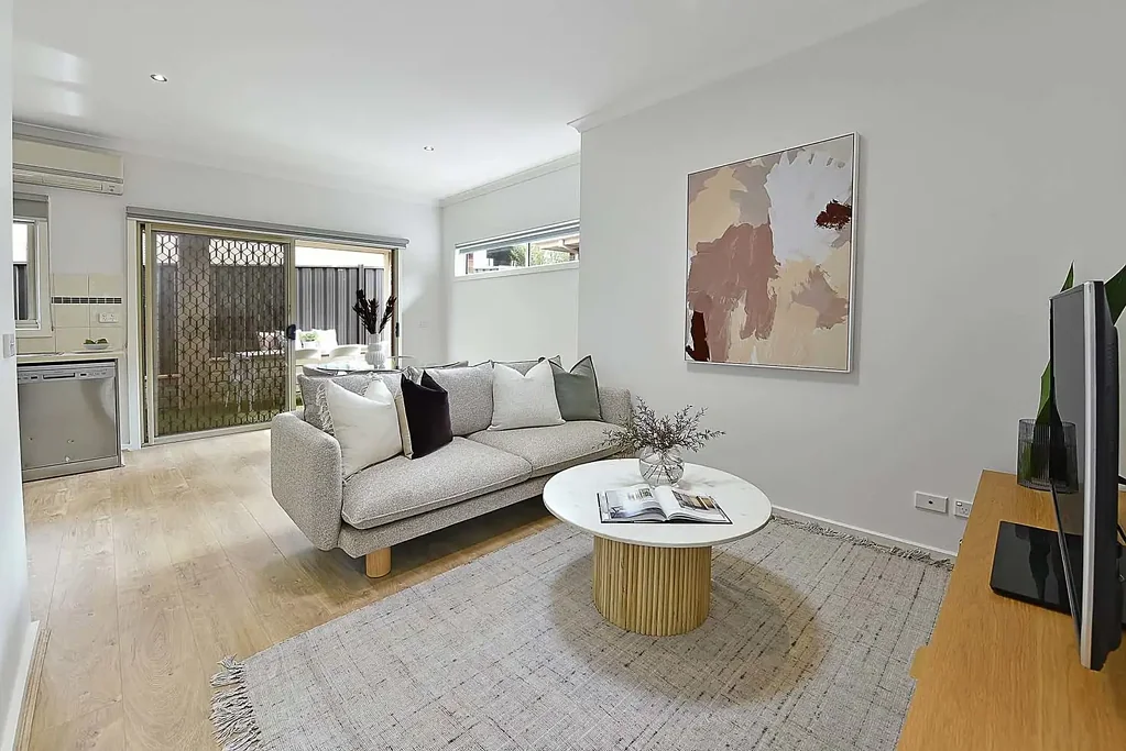 Reservoir 2ห้องนอน Stylish, Light-Filled Living in a Boutique Block of Four