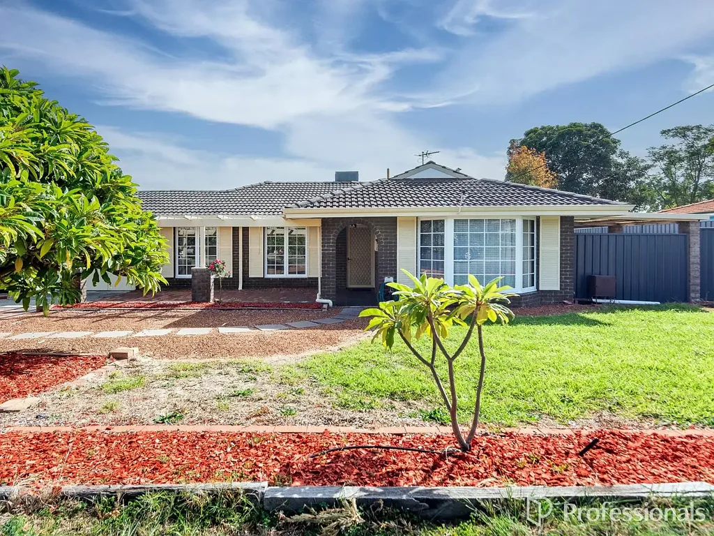 Forrestfield 3ห้องนอน Lifestyle Home on Coolabah Way!