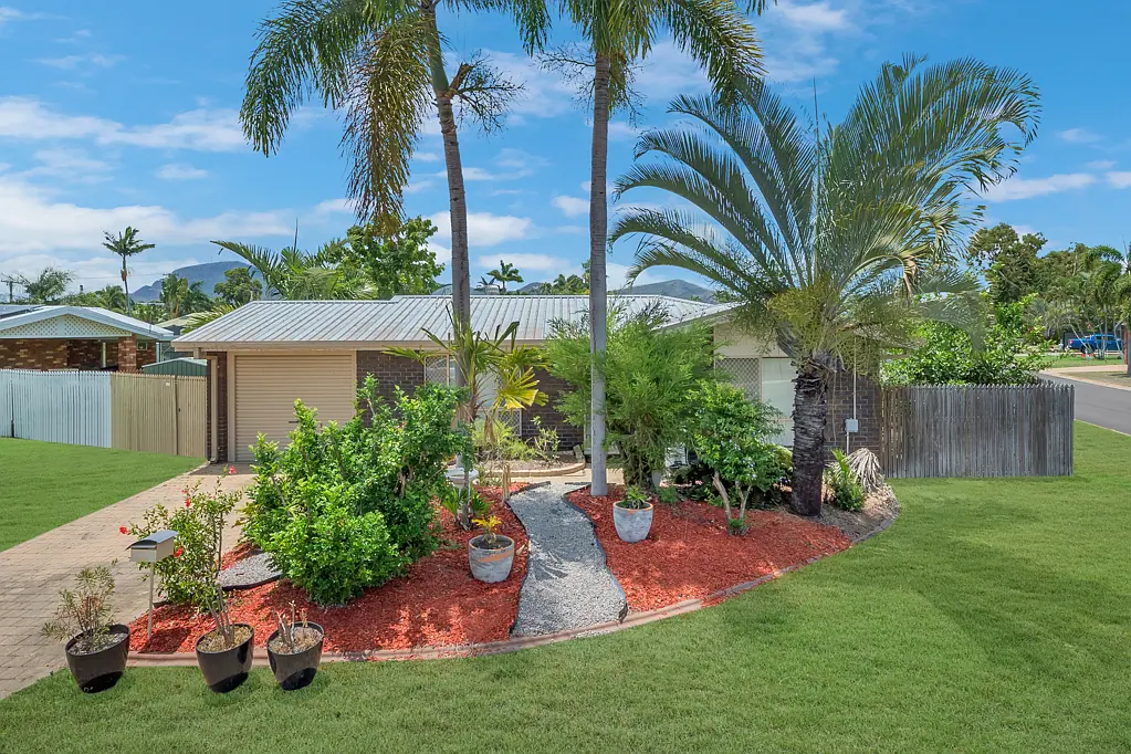 Kirwan 3房  Charming Family Home on a Spacious Corner Block