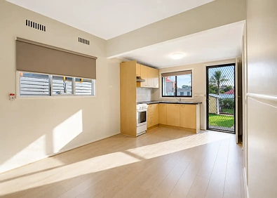 38 Springfield Avenue, Blacktown, NSW 2148, 2 slaapkamers, 1 badkamers, House