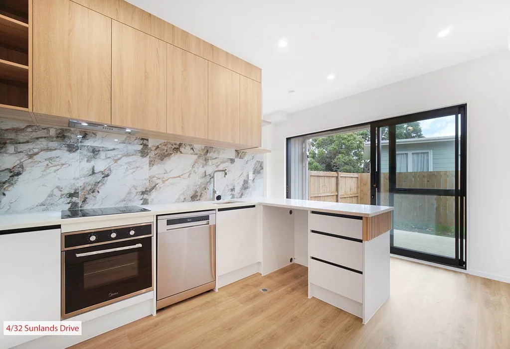 Manurewa 2房  Corner Starter - Smart, Sunny & Affordable