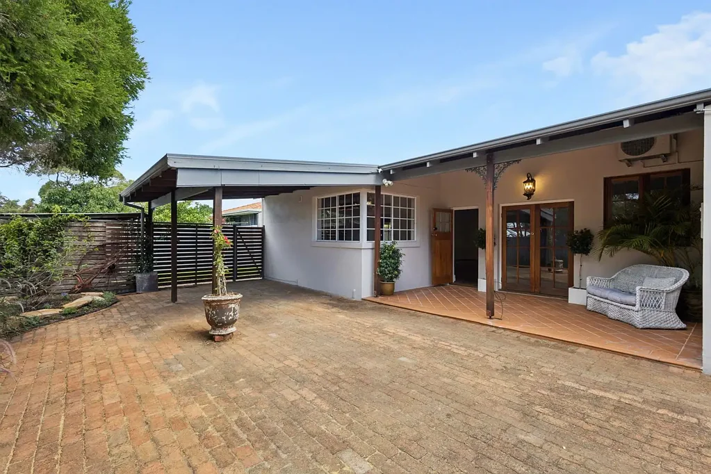 303B Canning Highway, Palmyra, WA 6157