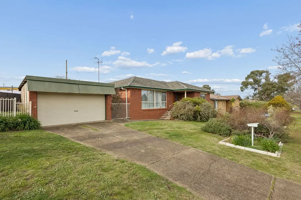 Goulburn 3ਬੈੱਡਰੂਮ Endless Potential on a Generous 903sqm Block