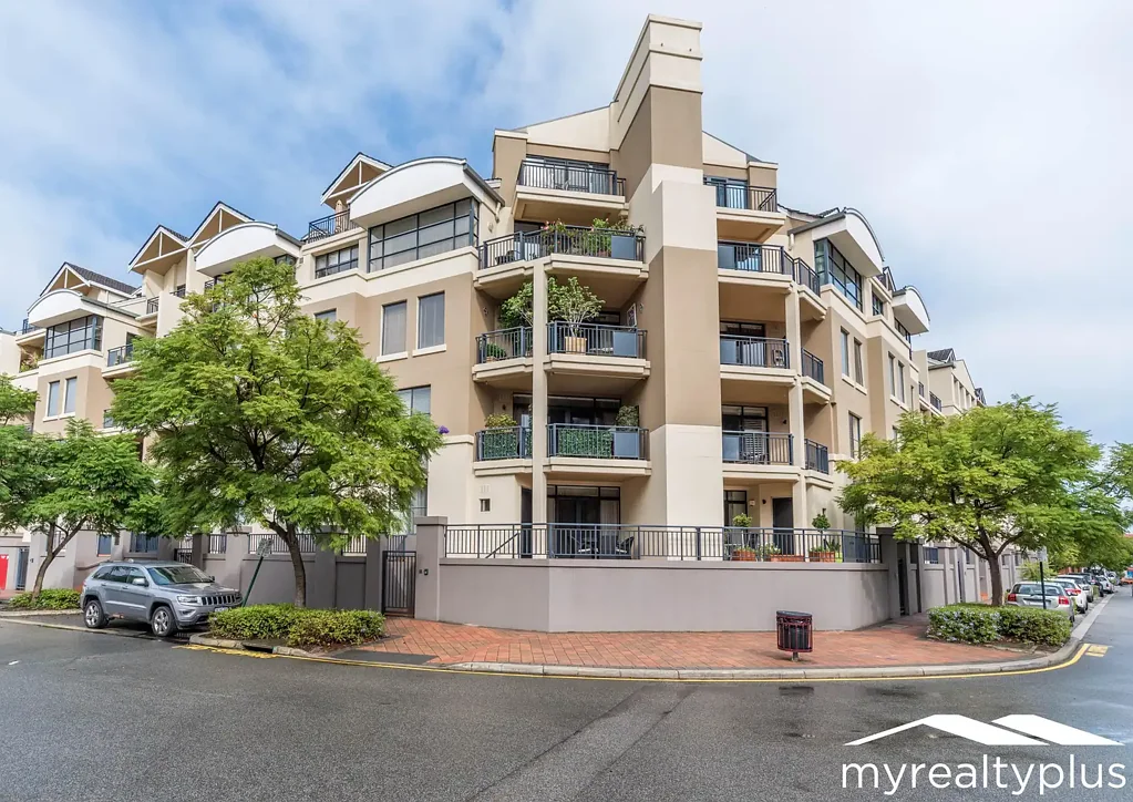 Prime Subiaco Living - Comfort, Style & Location!