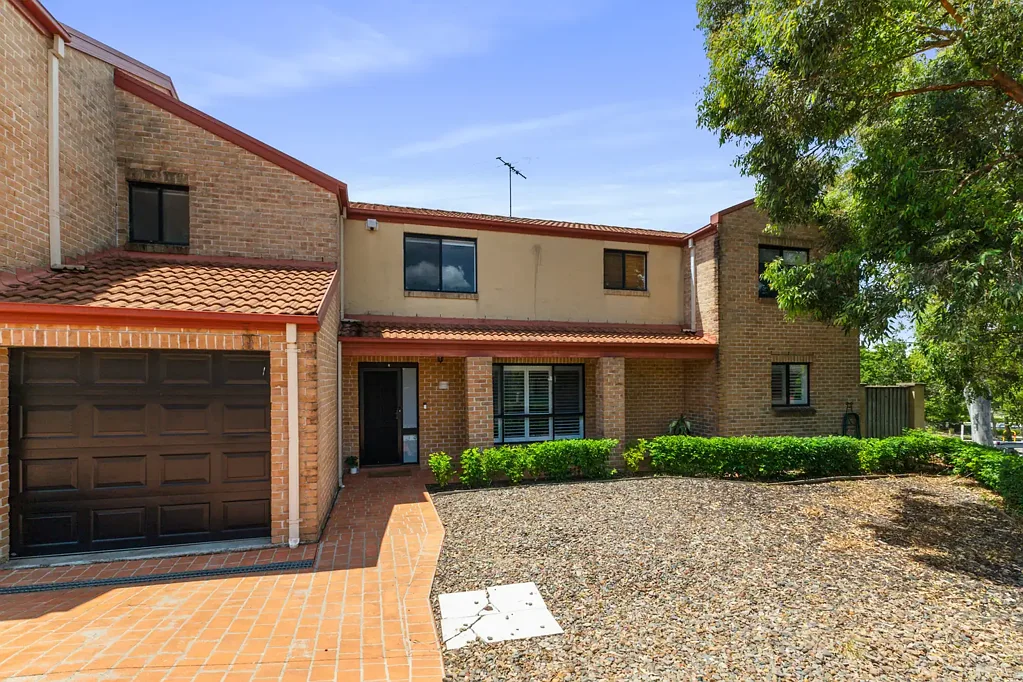 8/1-11 Candlebark Circuit, Glenmore Park, NSW 2745