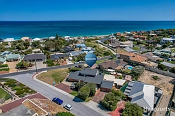 24 Ashley Avenue, Quinns Rocks