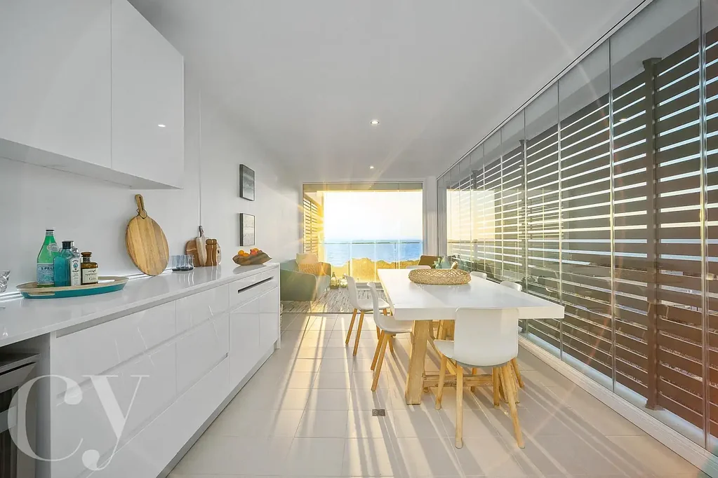 Oceanfront Lifestyle on the 5th Floor - Short Term Lease 4 Month Lease