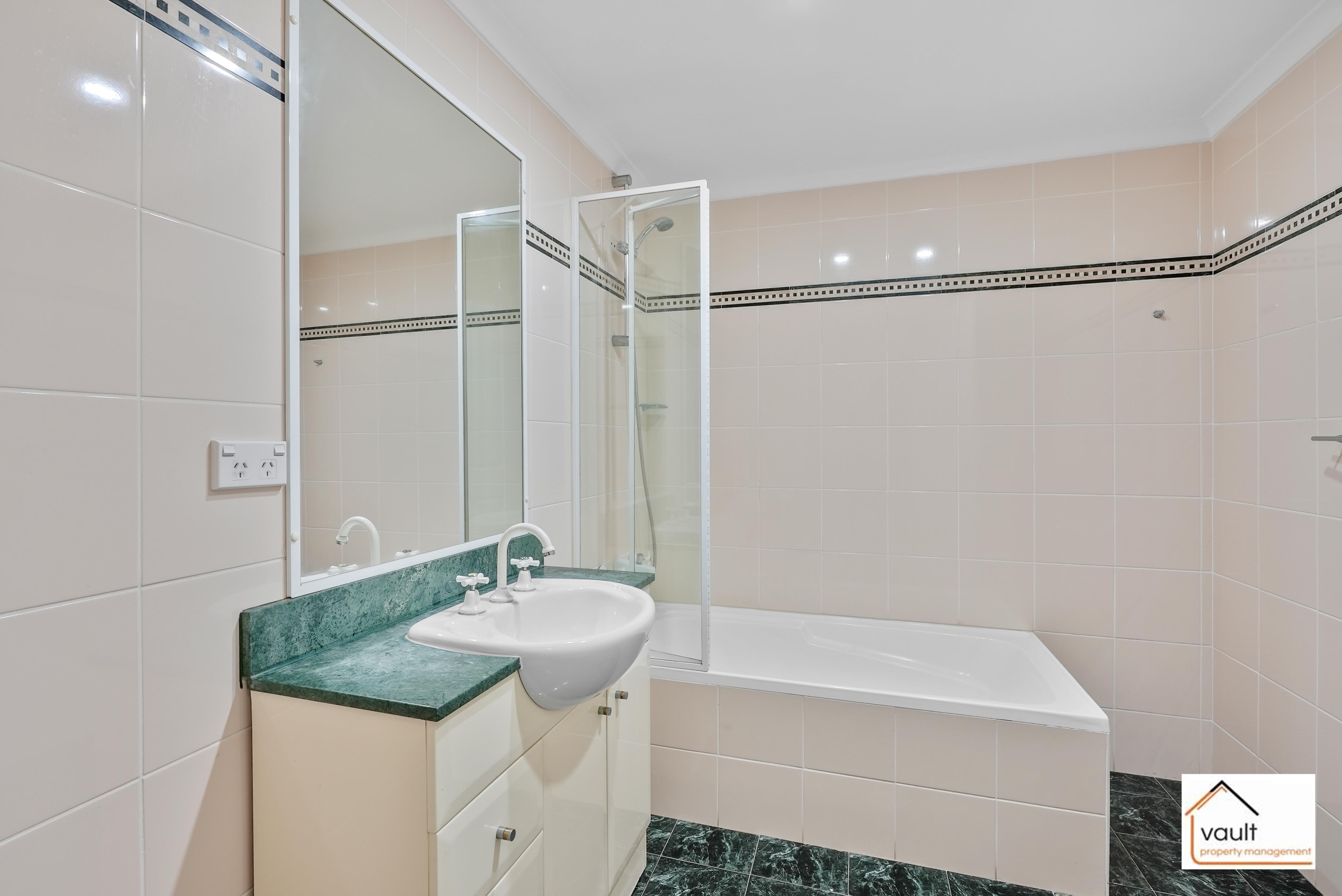 UNIT 10 40 HILLY ST, MORTLAKE NSW 2137, 0 chambres, 0 salles de bain, House