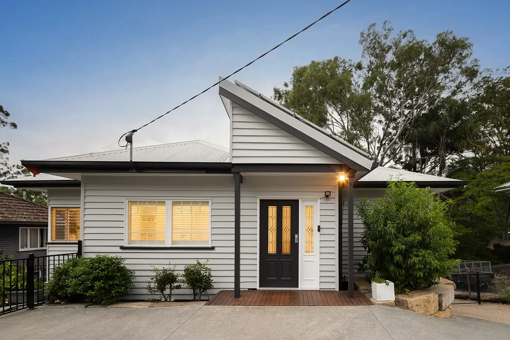 128 Russell Terrace, Indooroopilly, QLD 4068