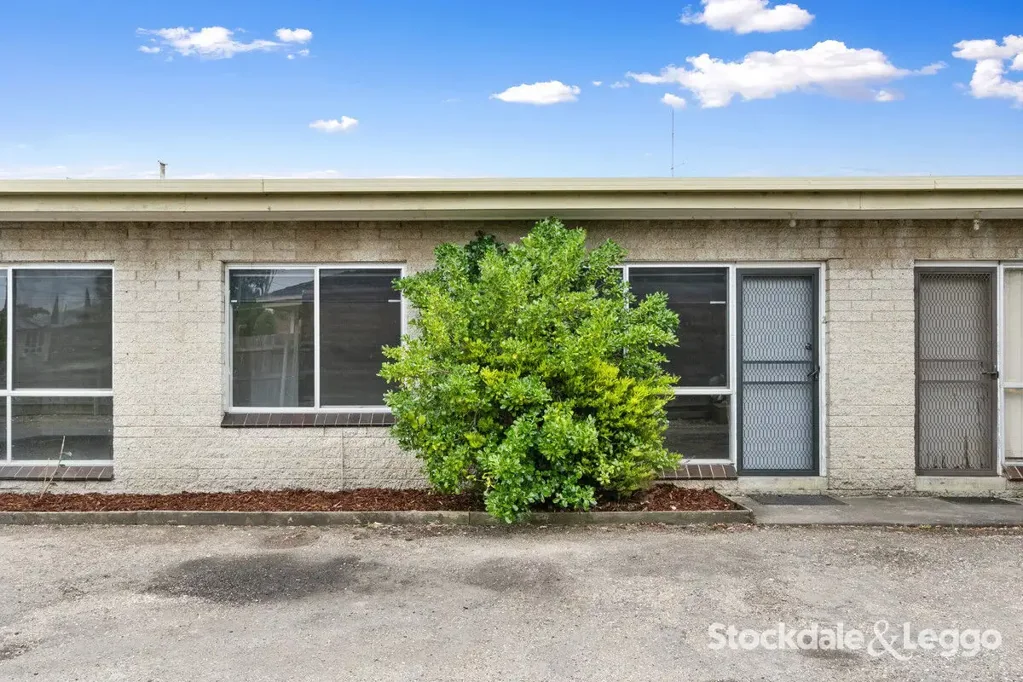 Renovated 1 Bedroom Unit - Available Now!