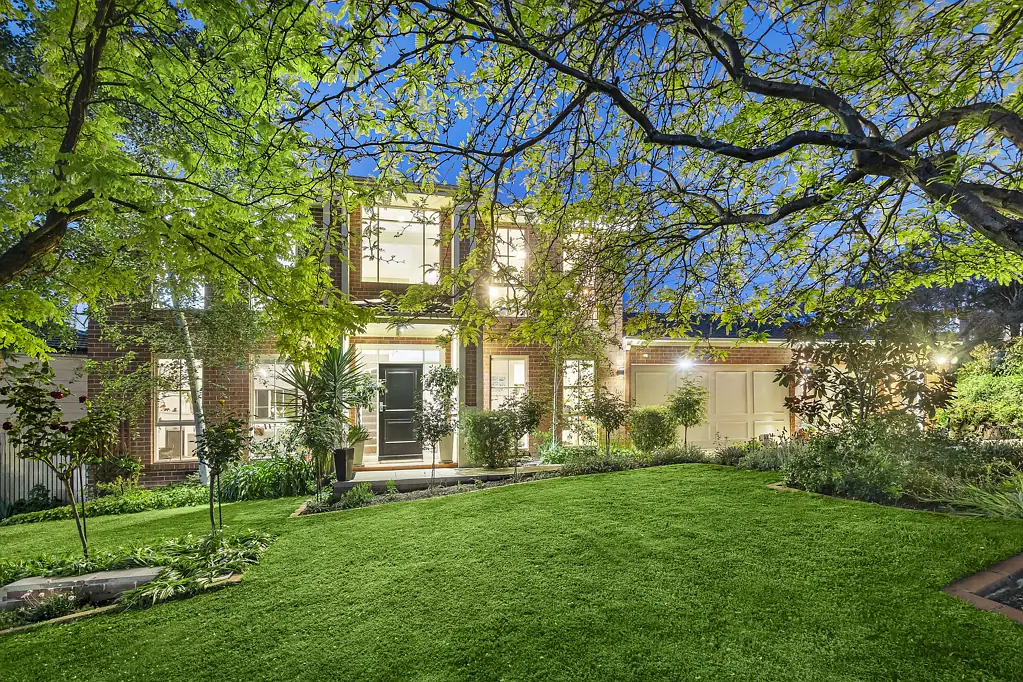 55 Tidcombe Crescent, Doncaster East, VIC 3109