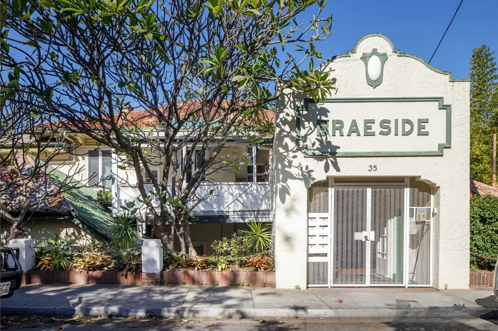 Hamilton 14ਬੈੱਡਰੂਮ BLUE-CHIP HAMILTON HILL - HOLD FOR INCOME, BUILD FOR LEGACY.